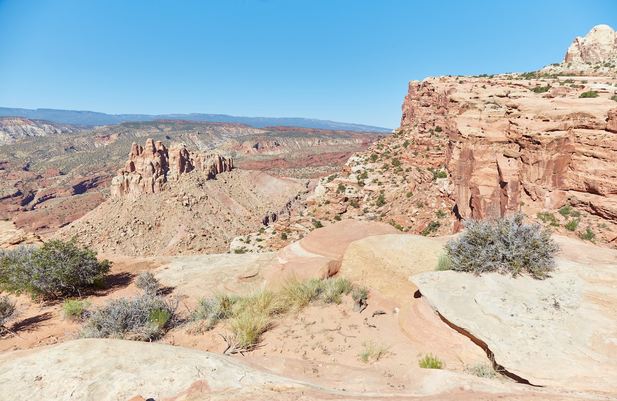 Hiking Navajo Knobs