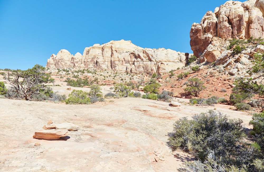 Hiking Navajo Knobs