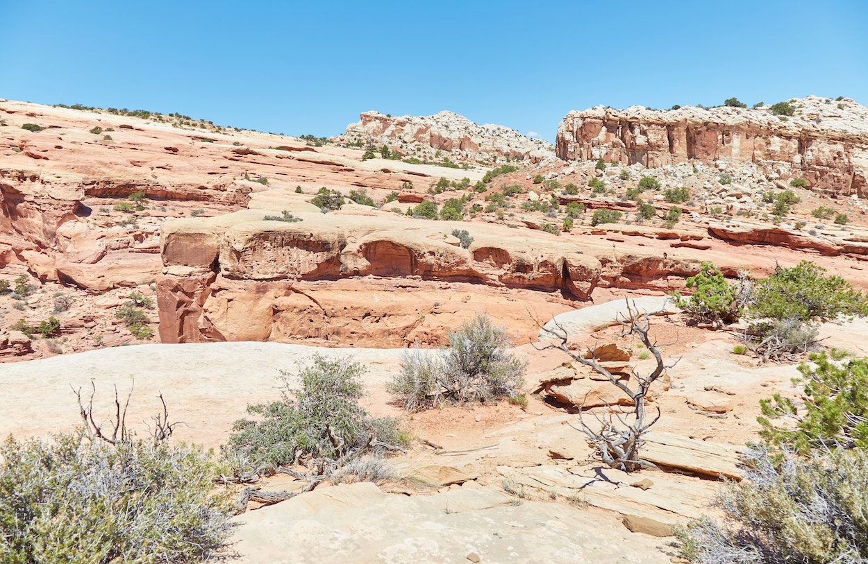 Hiking Navajo Knobs