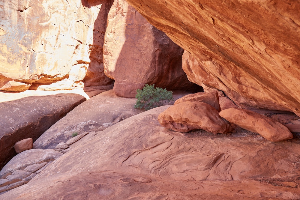 Hiking Fiery Furnace Arches