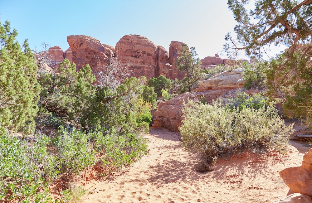 Hiking Fiery Furnace Arches