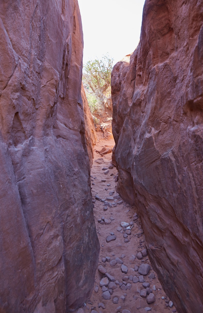 Hiking Fiery Furnace Arches