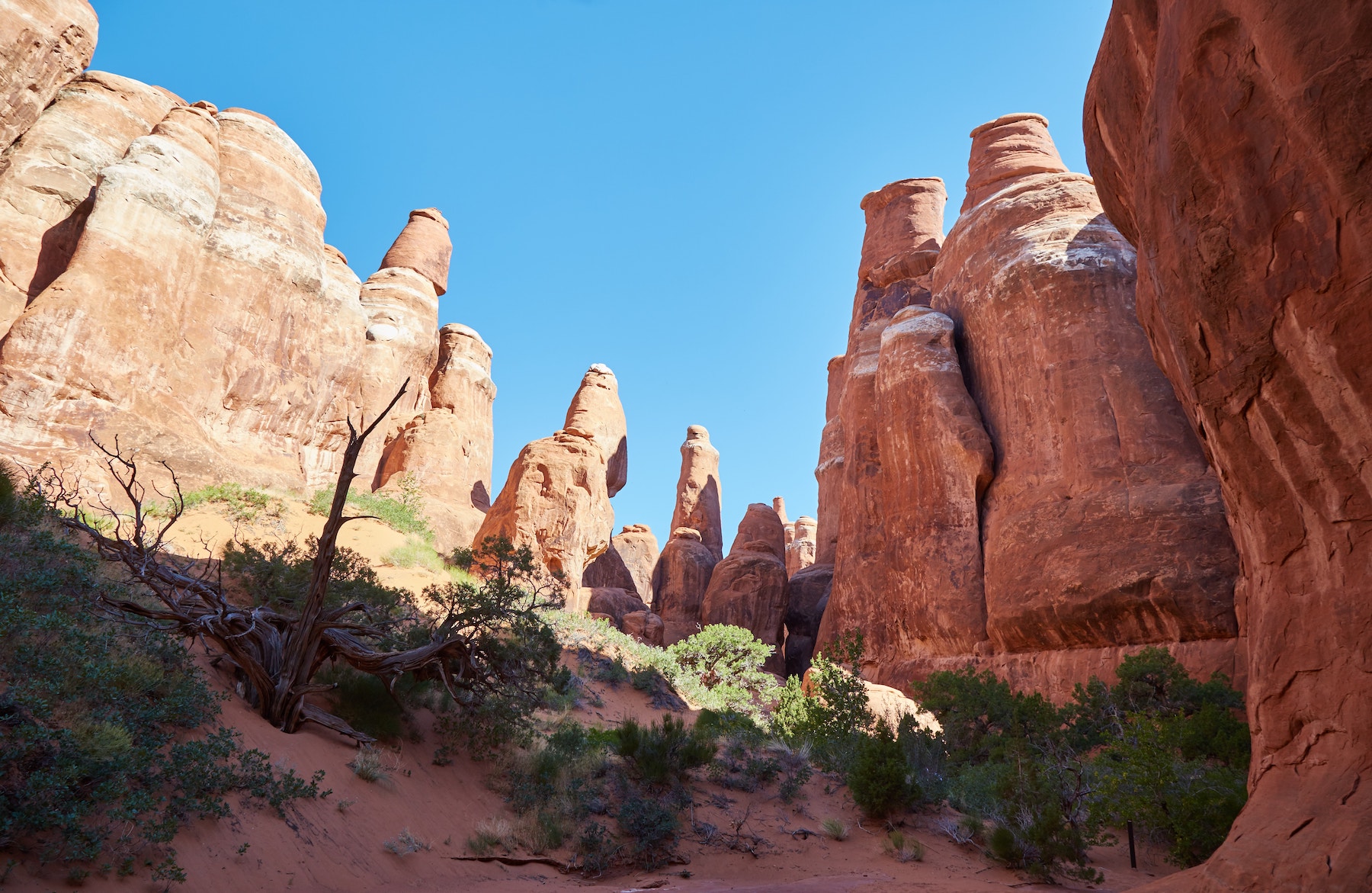 Hiking Fiery Furnace Arches